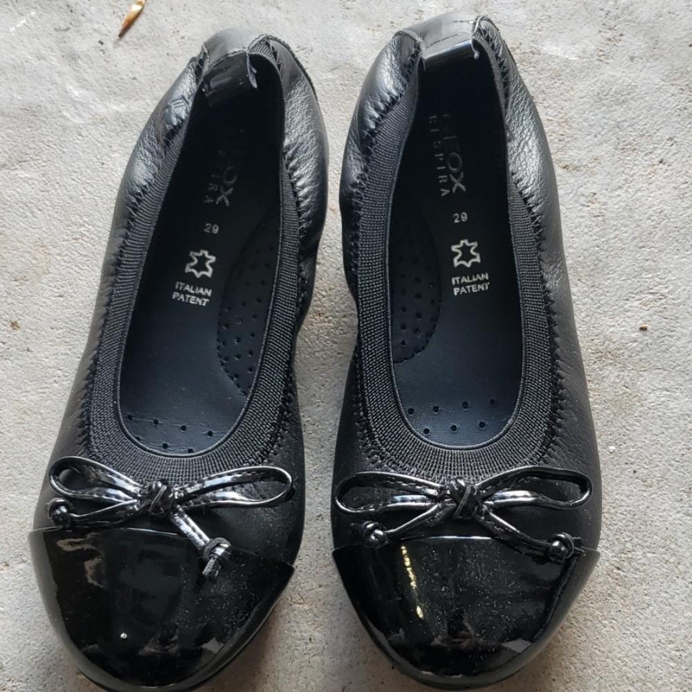 Toddler girls geox patent toe and leather ballet